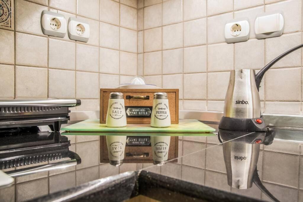 Athinas Apartment Pire Dış mekan fotoğraf